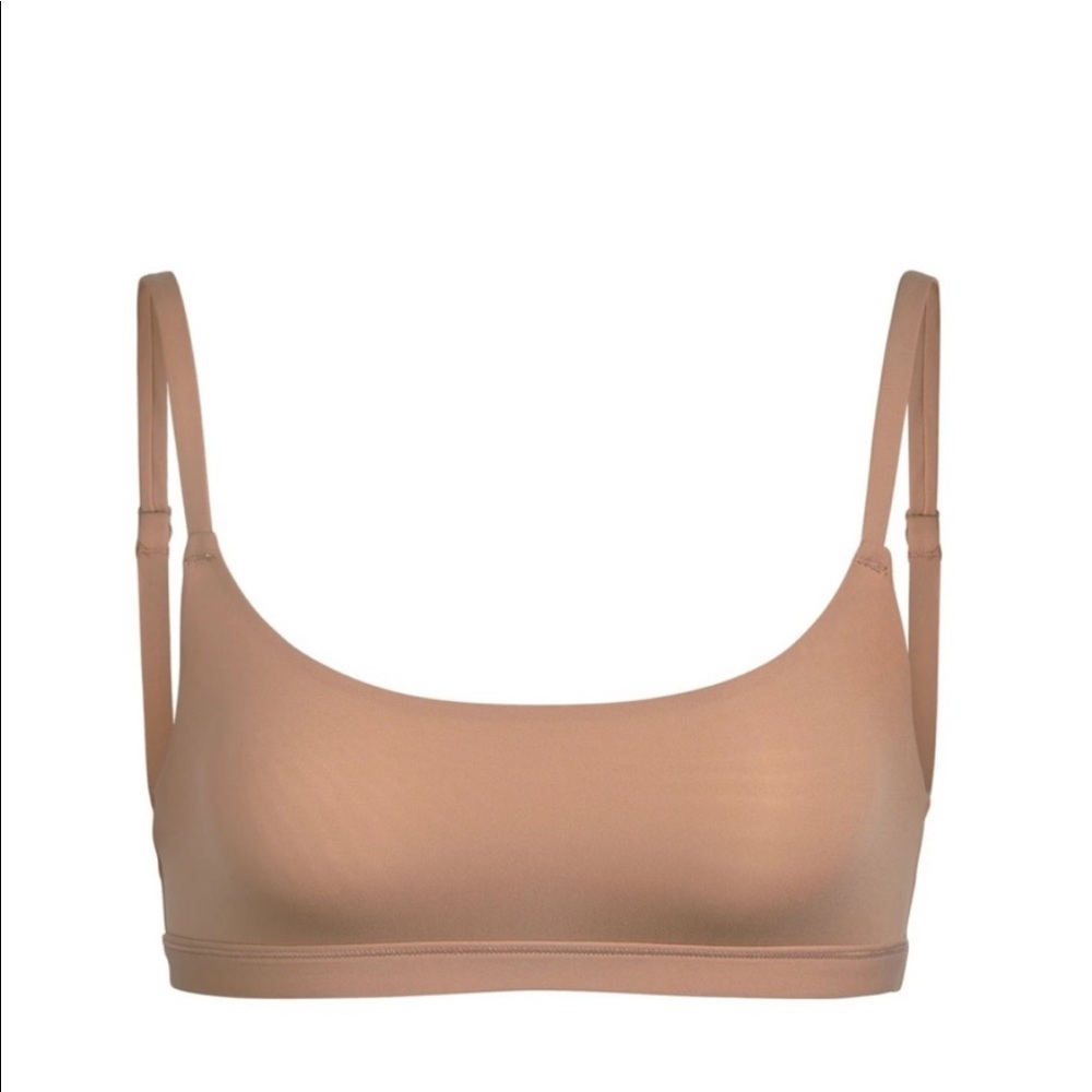 Skims Fits Everybody Scoop Neck Bra